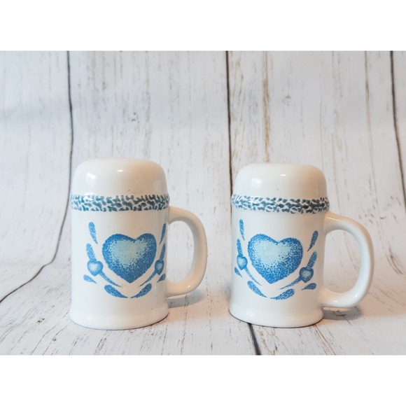 Corelle Other - Vintage Corelle Blue Hearts Stoneware Salt & Pepper Shaker Set